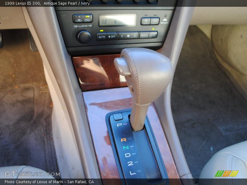 Antique Sage Pearl / Ivory 1999 Lexus ES 300