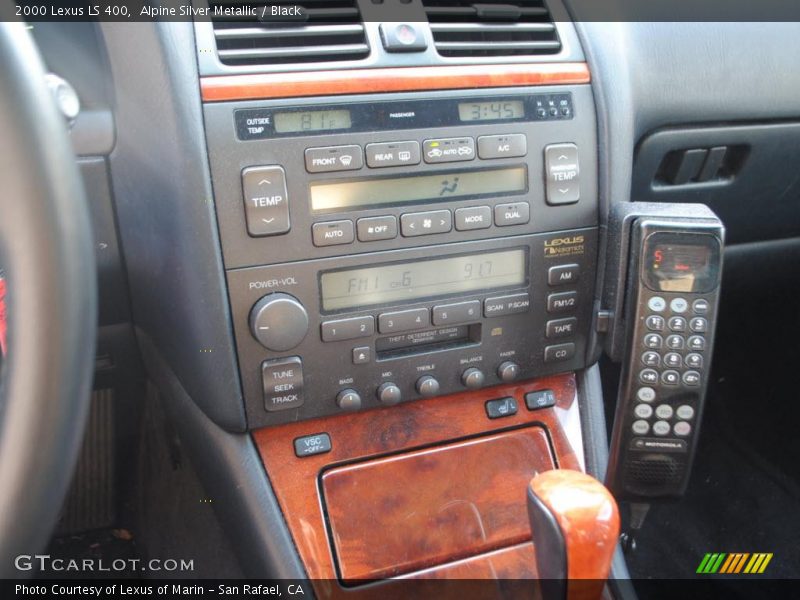 Controls of 2000 LS 400