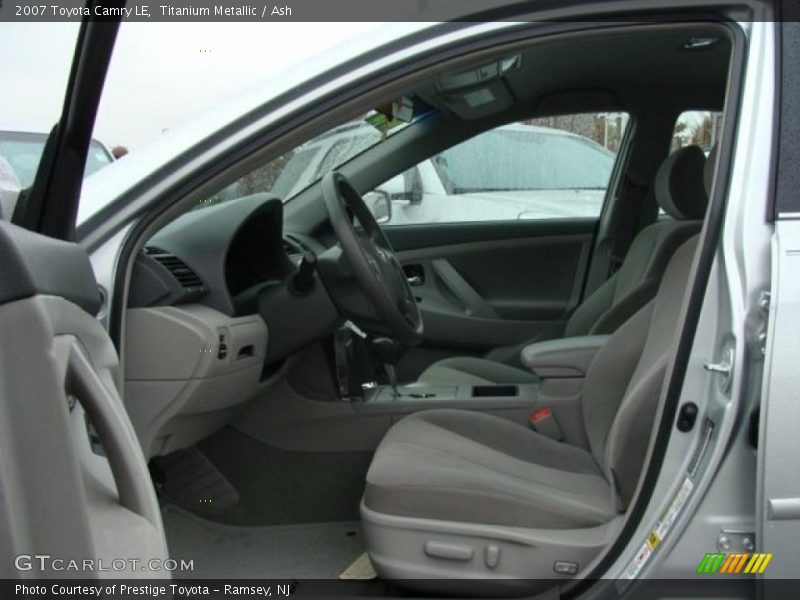 Titanium Metallic / Ash 2007 Toyota Camry LE