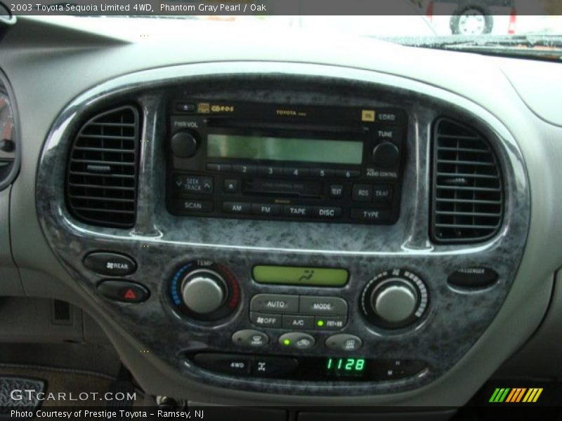 Controls of 2003 Sequoia Limited 4WD