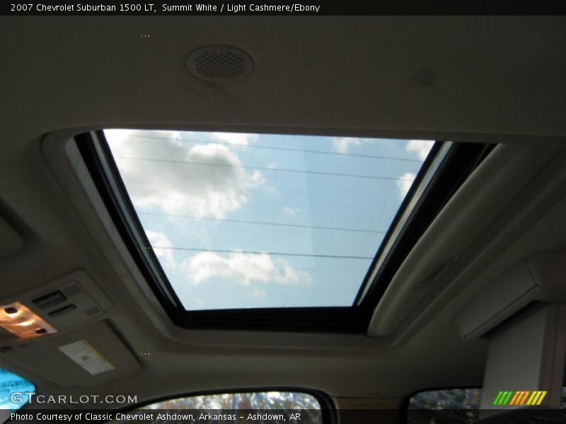 Summit White / Light Cashmere/Ebony 2007 Chevrolet Suburban 1500 LT