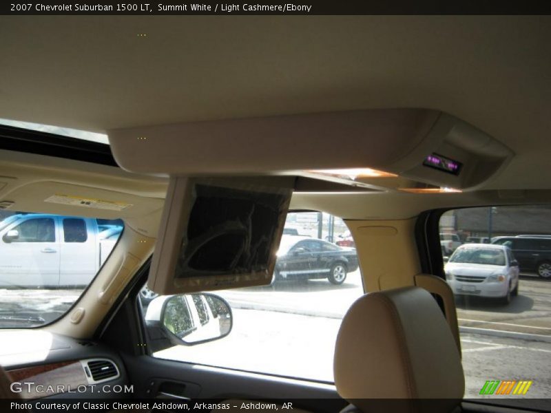Summit White / Light Cashmere/Ebony 2007 Chevrolet Suburban 1500 LT