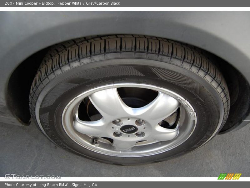 Pepper White / Grey/Carbon Black 2007 Mini Cooper Hardtop