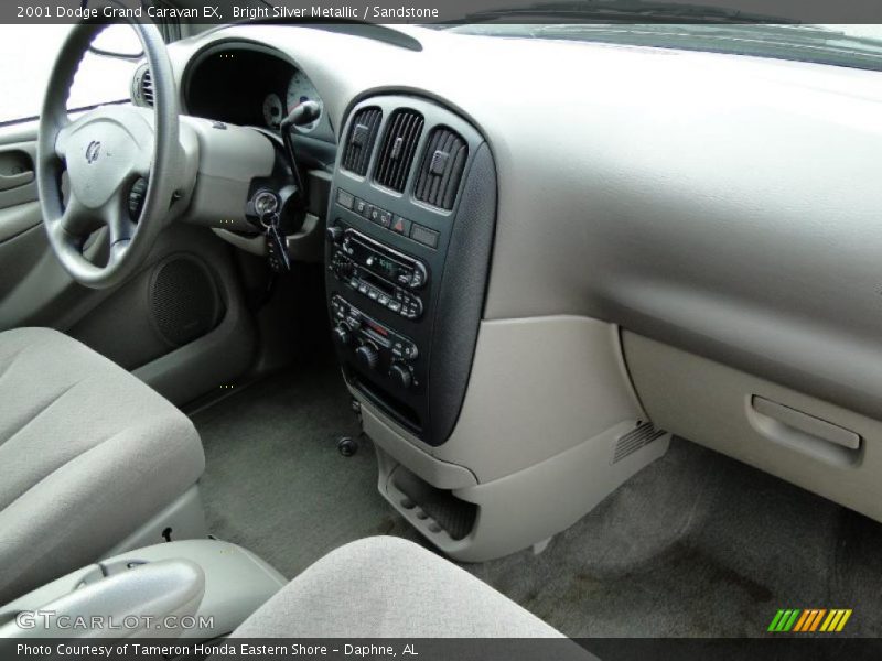 Bright Silver Metallic / Sandstone 2001 Dodge Grand Caravan EX