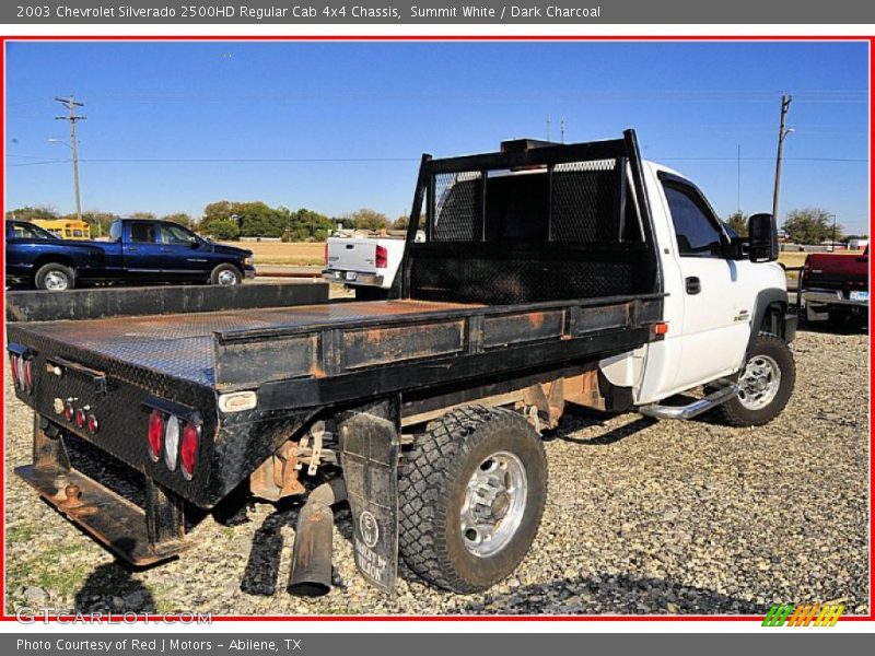 Summit White / Dark Charcoal 2003 Chevrolet Silverado 2500HD Regular Cab 4x4 Chassis