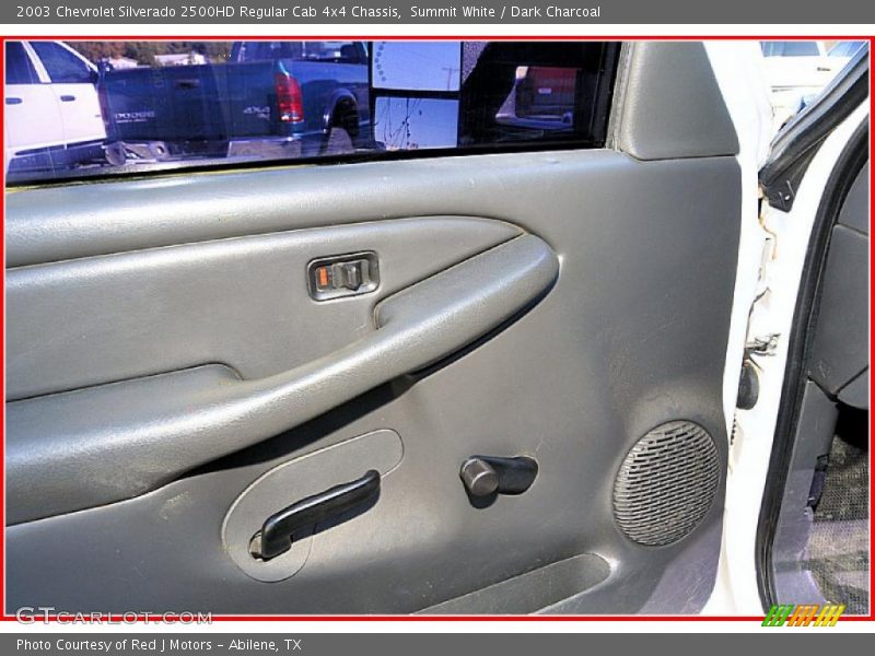 Summit White / Dark Charcoal 2003 Chevrolet Silverado 2500HD Regular Cab 4x4 Chassis