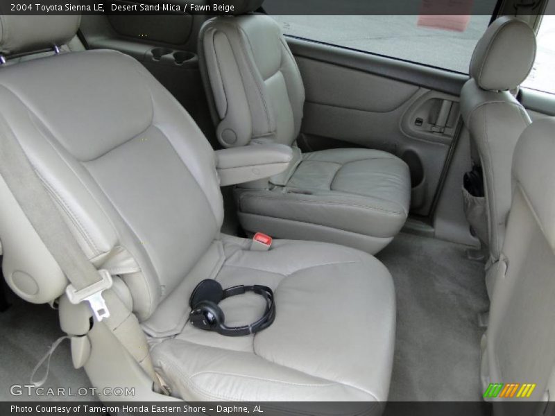 Desert Sand Mica / Fawn Beige 2004 Toyota Sienna LE