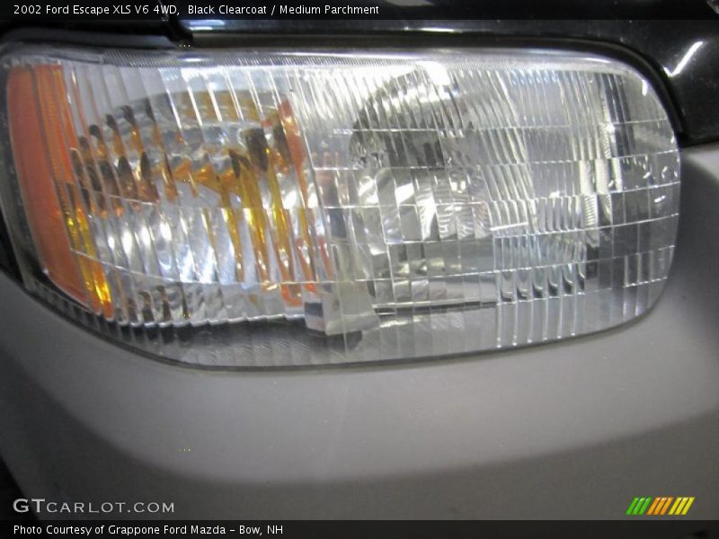 Black Clearcoat / Medium Parchment 2002 Ford Escape XLS V6 4WD