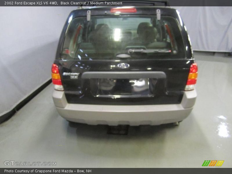 Black Clearcoat / Medium Parchment 2002 Ford Escape XLS V6 4WD