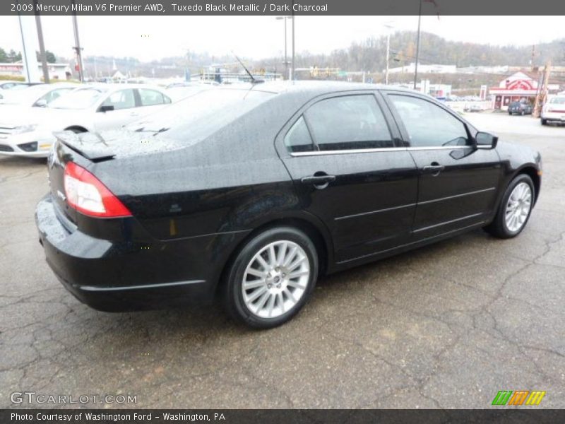 Tuxedo Black Metallic / Dark Charcoal 2009 Mercury Milan V6 Premier AWD