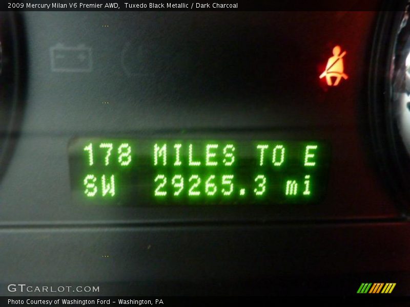 Tuxedo Black Metallic / Dark Charcoal 2009 Mercury Milan V6 Premier AWD