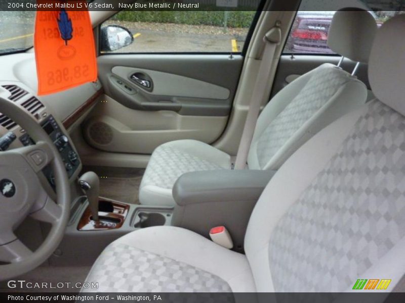  2004 Malibu LS V6 Sedan Neutral Interior