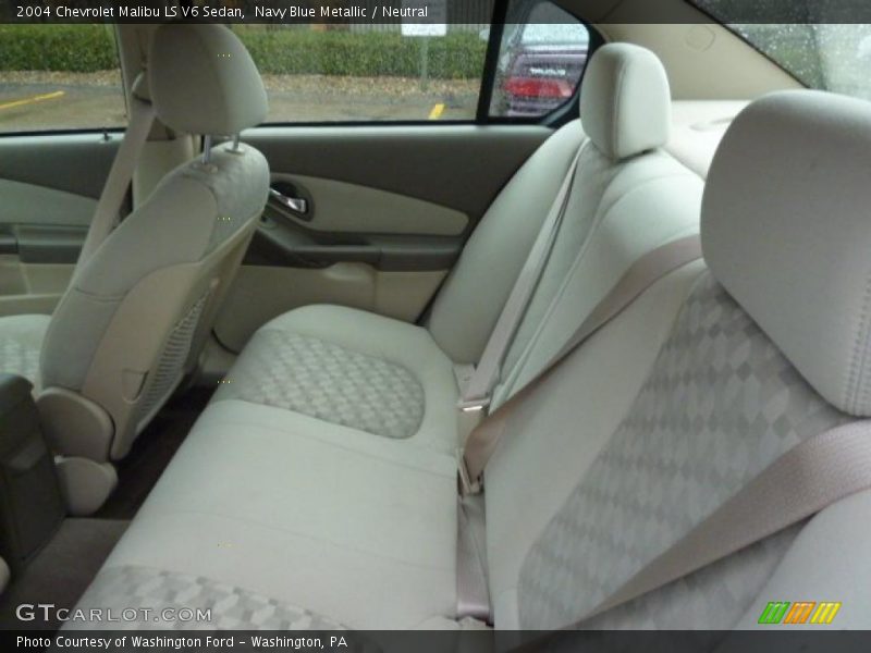  2004 Malibu LS V6 Sedan Neutral Interior