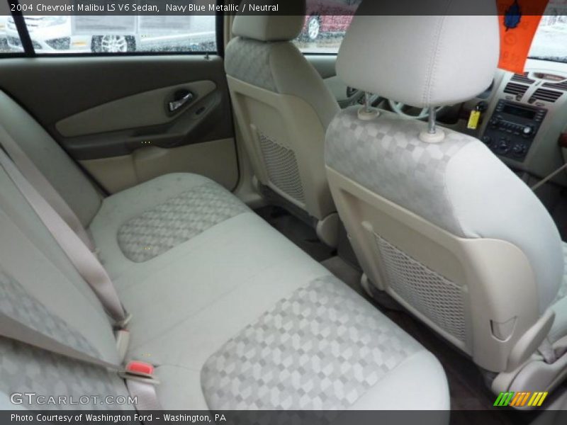  2004 Malibu LS V6 Sedan Neutral Interior