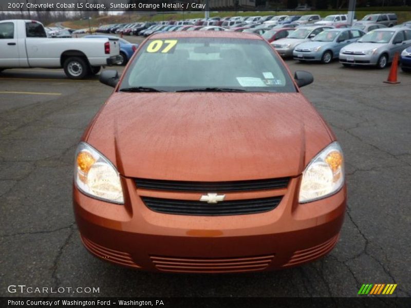Sunburst Orange Metallic / Gray 2007 Chevrolet Cobalt LS Coupe