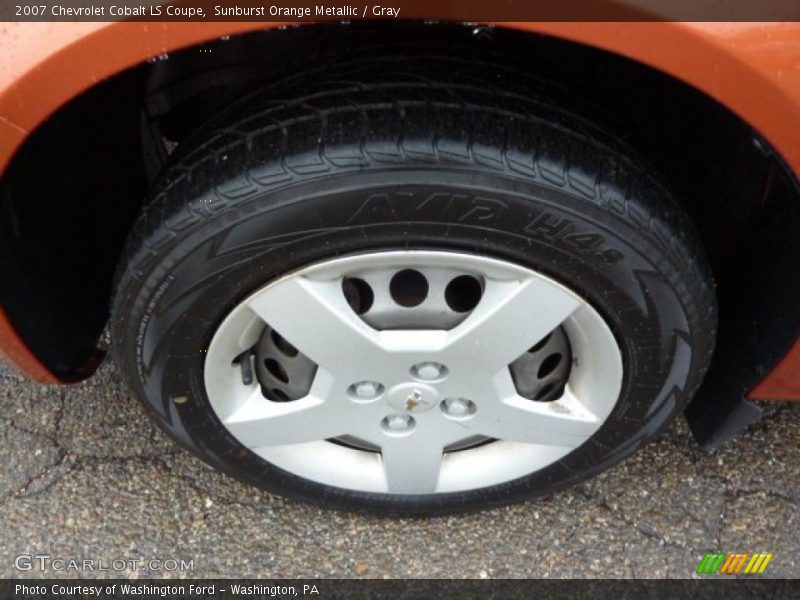 Sunburst Orange Metallic / Gray 2007 Chevrolet Cobalt LS Coupe