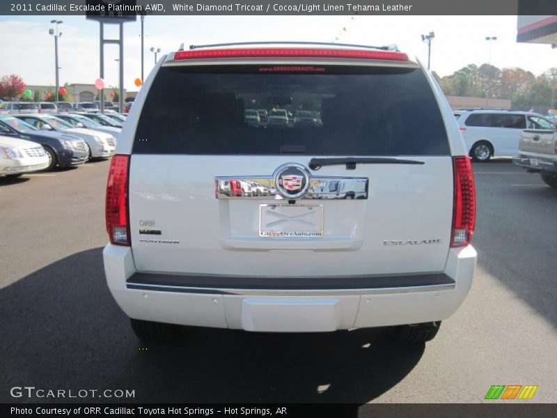 White Diamond Tricoat / Cocoa/Light Linen Tehama Leather 2011 Cadillac Escalade Platinum AWD