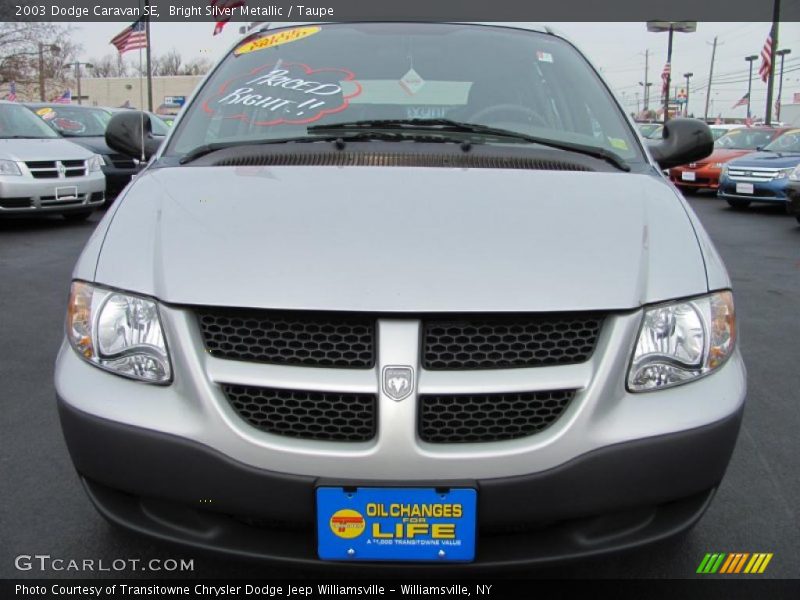 Bright Silver Metallic / Taupe 2003 Dodge Caravan SE