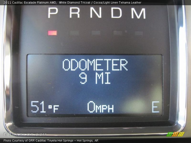 White Diamond Tricoat / Cocoa/Light Linen Tehama Leather 2011 Cadillac Escalade Platinum AWD