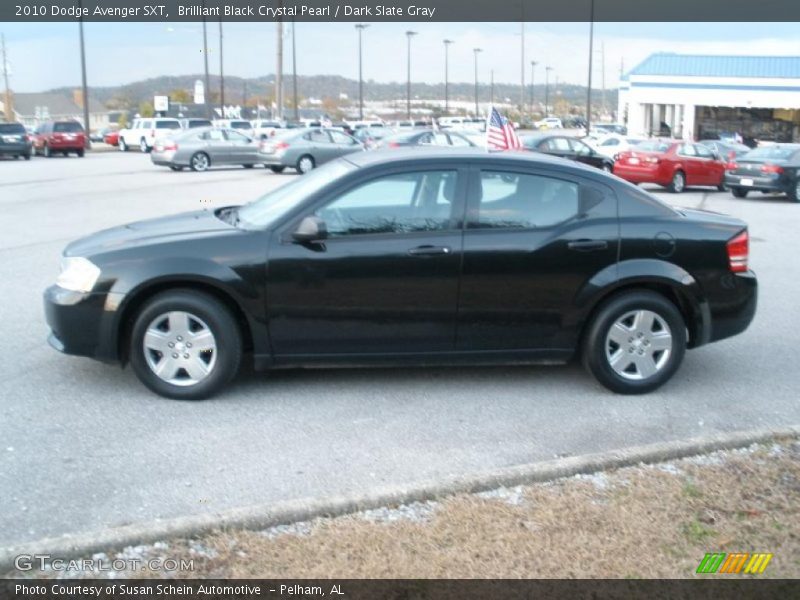 Brilliant Black Crystal Pearl / Dark Slate Gray 2010 Dodge Avenger SXT