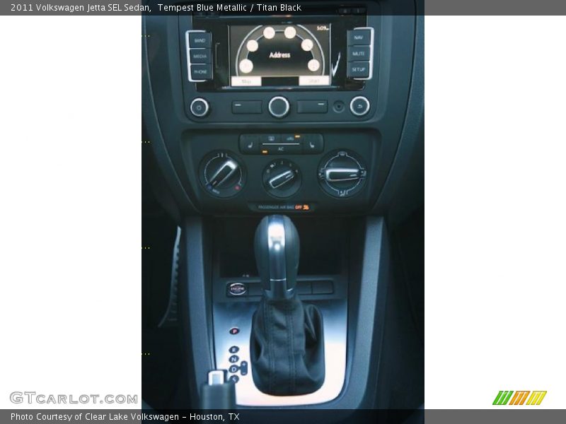 Tempest Blue Metallic / Titan Black 2011 Volkswagen Jetta SEL Sedan