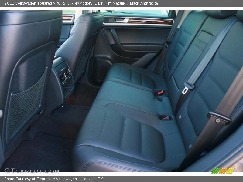  2011 Touareg VR6 FSI Lux 4XMotion Black Anthracite Interior