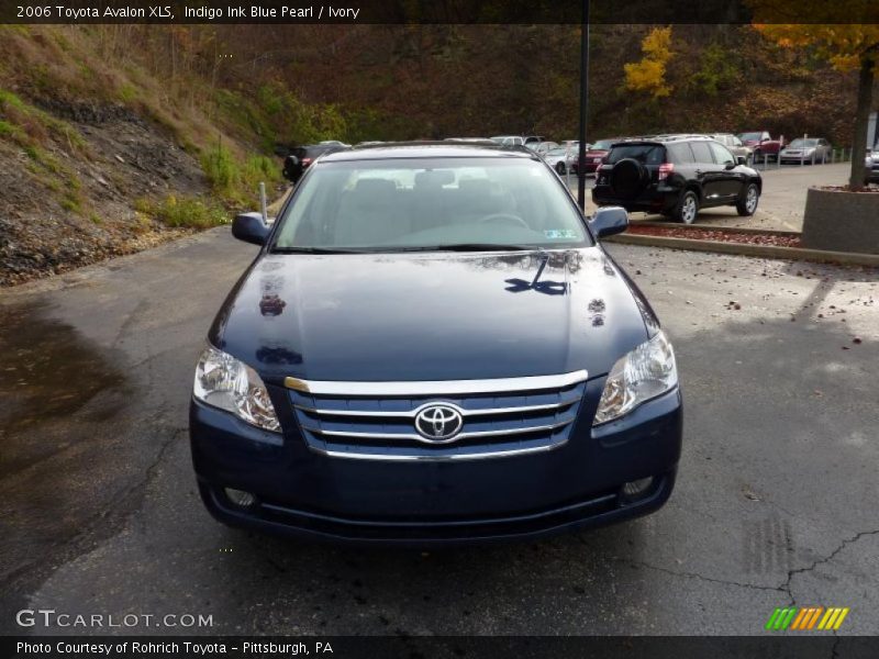 Indigo Ink Blue Pearl / Ivory 2006 Toyota Avalon XLS