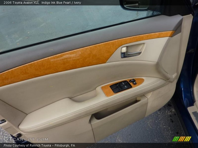 Indigo Ink Blue Pearl / Ivory 2006 Toyota Avalon XLS
