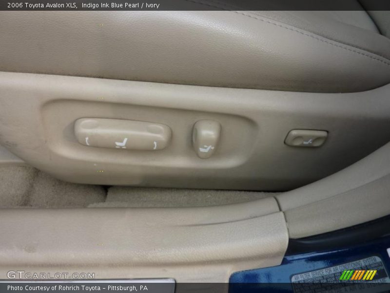 Indigo Ink Blue Pearl / Ivory 2006 Toyota Avalon XLS