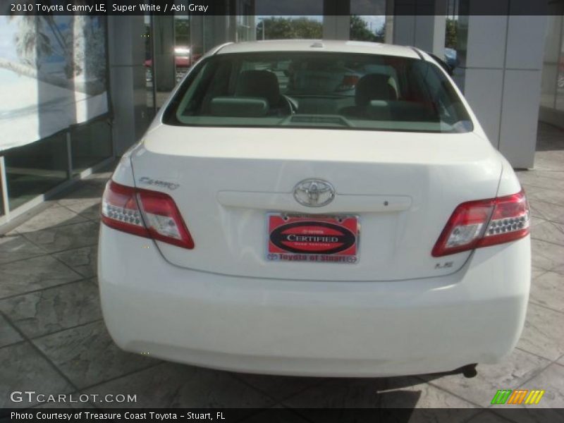 Super White / Ash Gray 2010 Toyota Camry LE