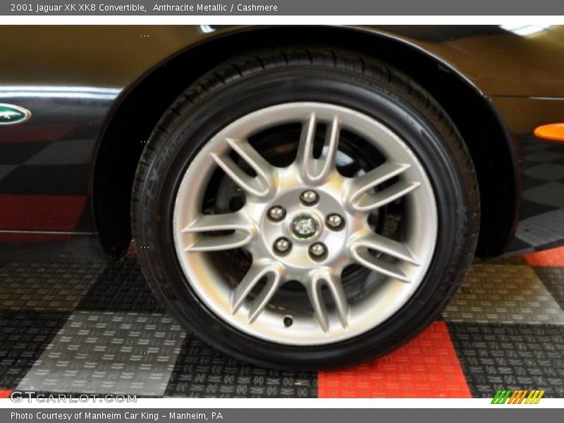  2001 XK XK8 Convertible Wheel