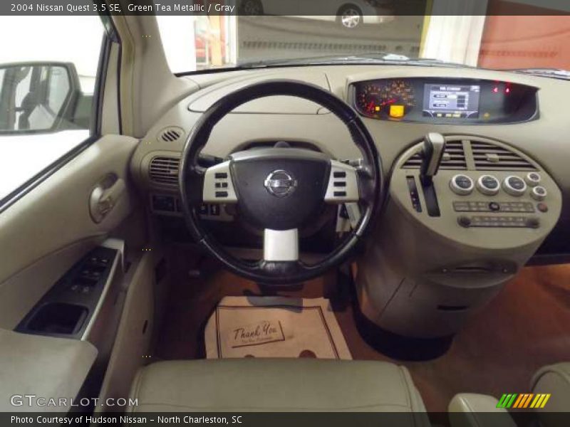 Green Tea Metallic / Gray 2004 Nissan Quest 3.5 SE