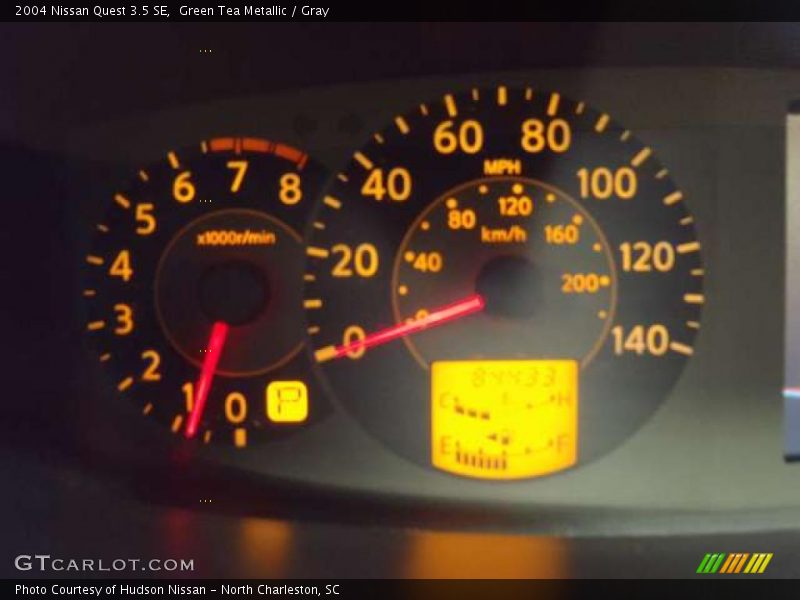 Green Tea Metallic / Gray 2004 Nissan Quest 3.5 SE