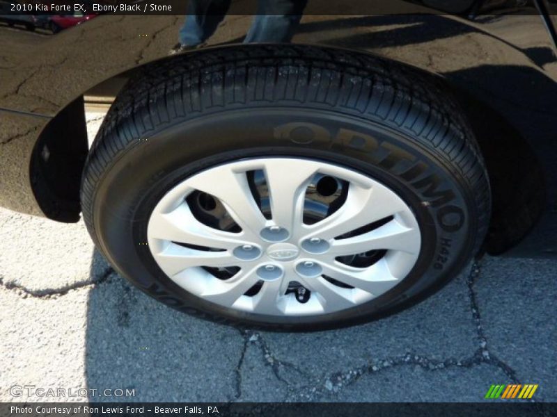 Ebony Black / Stone 2010 Kia Forte EX