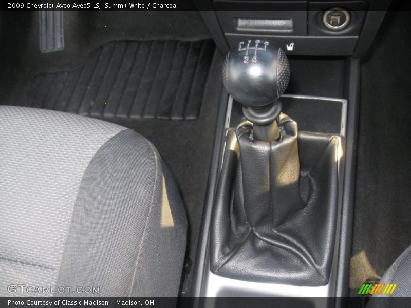 Summit White / Charcoal 2009 Chevrolet Aveo Aveo5 LS