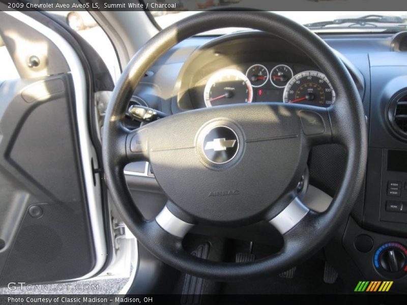 Summit White / Charcoal 2009 Chevrolet Aveo Aveo5 LS