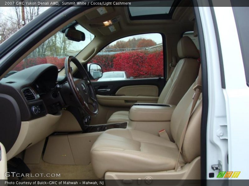 Summit White / Cocoa/Light Cashmere 2007 GMC Yukon Denali AWD