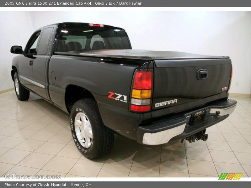 Onyx Black / Dark Pewter 2005 GMC Sierra 1500 Z71 Extended Cab 4x4