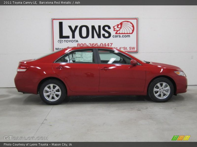 Barcelona Red Metallic / Ash 2011 Toyota Camry LE