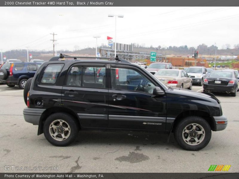 Black / Medium Gray 2000 Chevrolet Tracker 4WD Hard Top