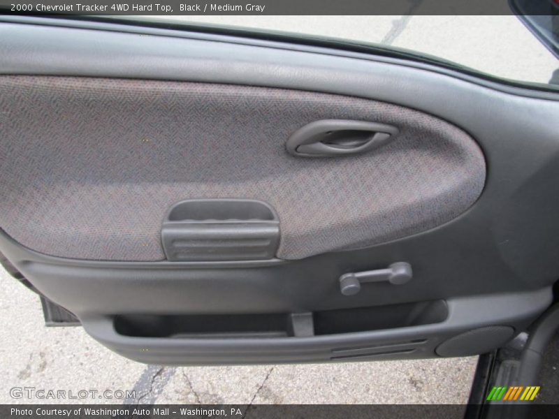 Door Panel of 2000 Tracker 4WD Hard Top