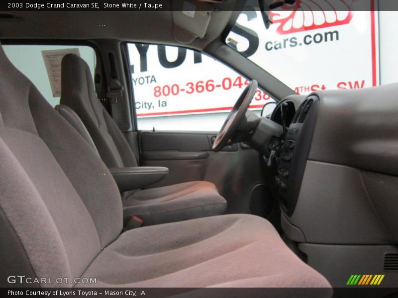Stone White / Taupe 2003 Dodge Grand Caravan SE