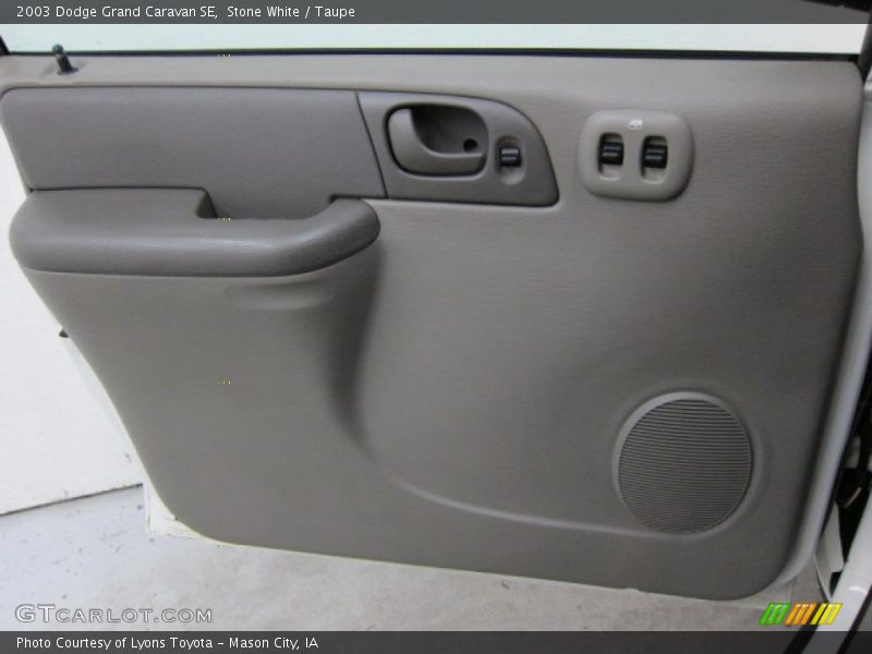 Stone White / Taupe 2003 Dodge Grand Caravan SE
