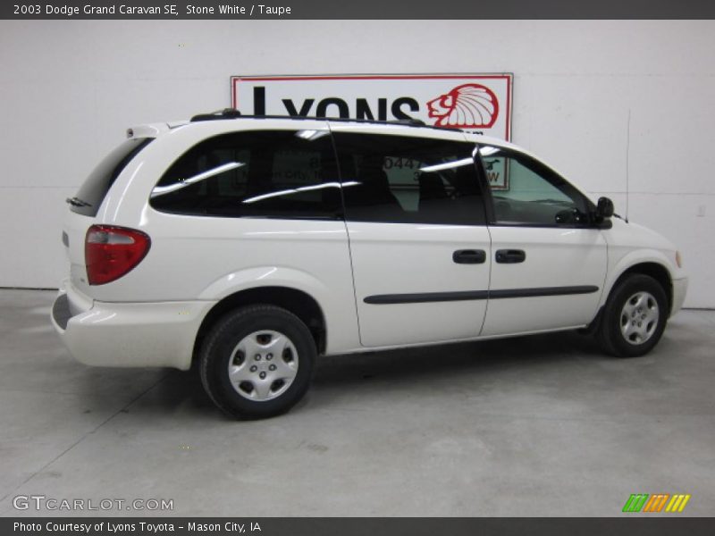 Stone White / Taupe 2003 Dodge Grand Caravan SE