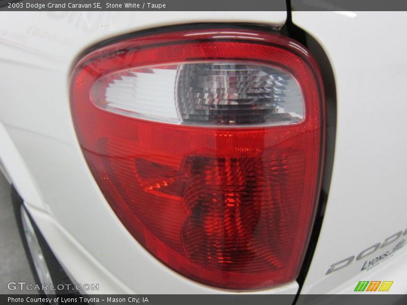 Stone White / Taupe 2003 Dodge Grand Caravan SE