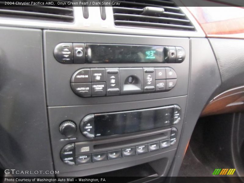 Onyx Green Pearl / Dark Slate Gray 2004 Chrysler Pacifica AWD
