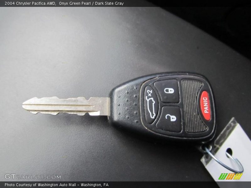Onyx Green Pearl / Dark Slate Gray 2004 Chrysler Pacifica AWD