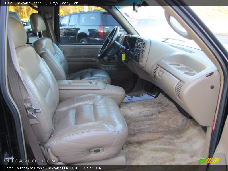 Onyx Black / Tan 1995 Chevrolet Tahoe LT