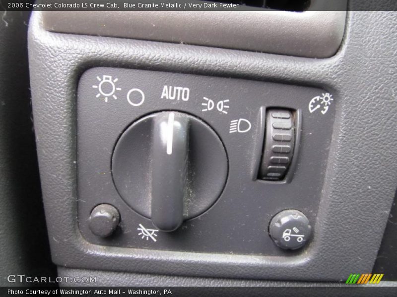 Controls of 2006 Colorado LS Crew Cab