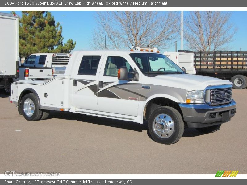 Oxford White / Medium Parchment 2004 Ford F550 Super Duty XLT Crew Cab Fifth Wheel